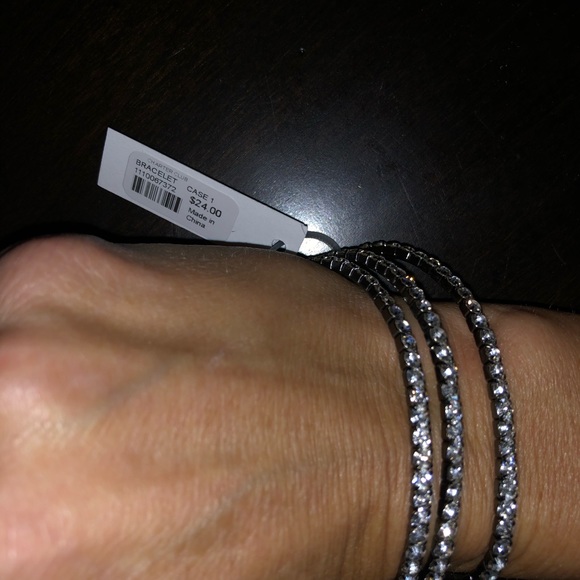 👗Three strand black setting under shining stones - Picture 6 of 9